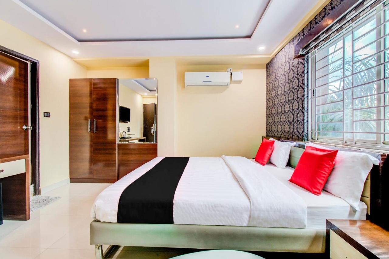 Capital O 5381 The Emirates Hotel Bangalore Eksteriør billede
