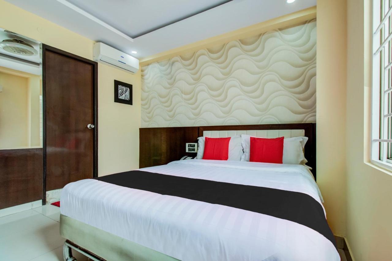 Capital O 5381 The Emirates Hotel Bangalore Eksteriør billede