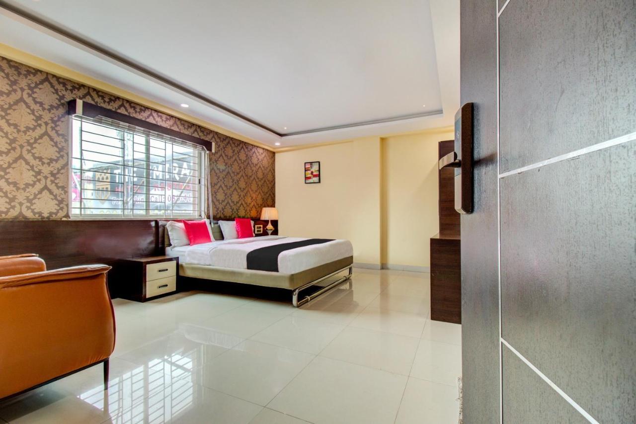 Capital O 5381 The Emirates Hotel Bangalore Eksteriør billede