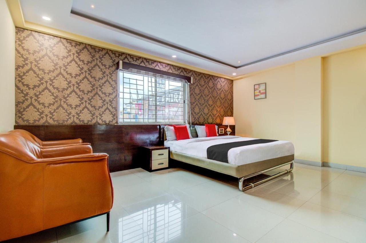 Capital O 5381 The Emirates Hotel Bangalore Eksteriør billede